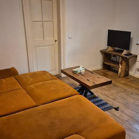 2 Pieces Sud Lejlighed